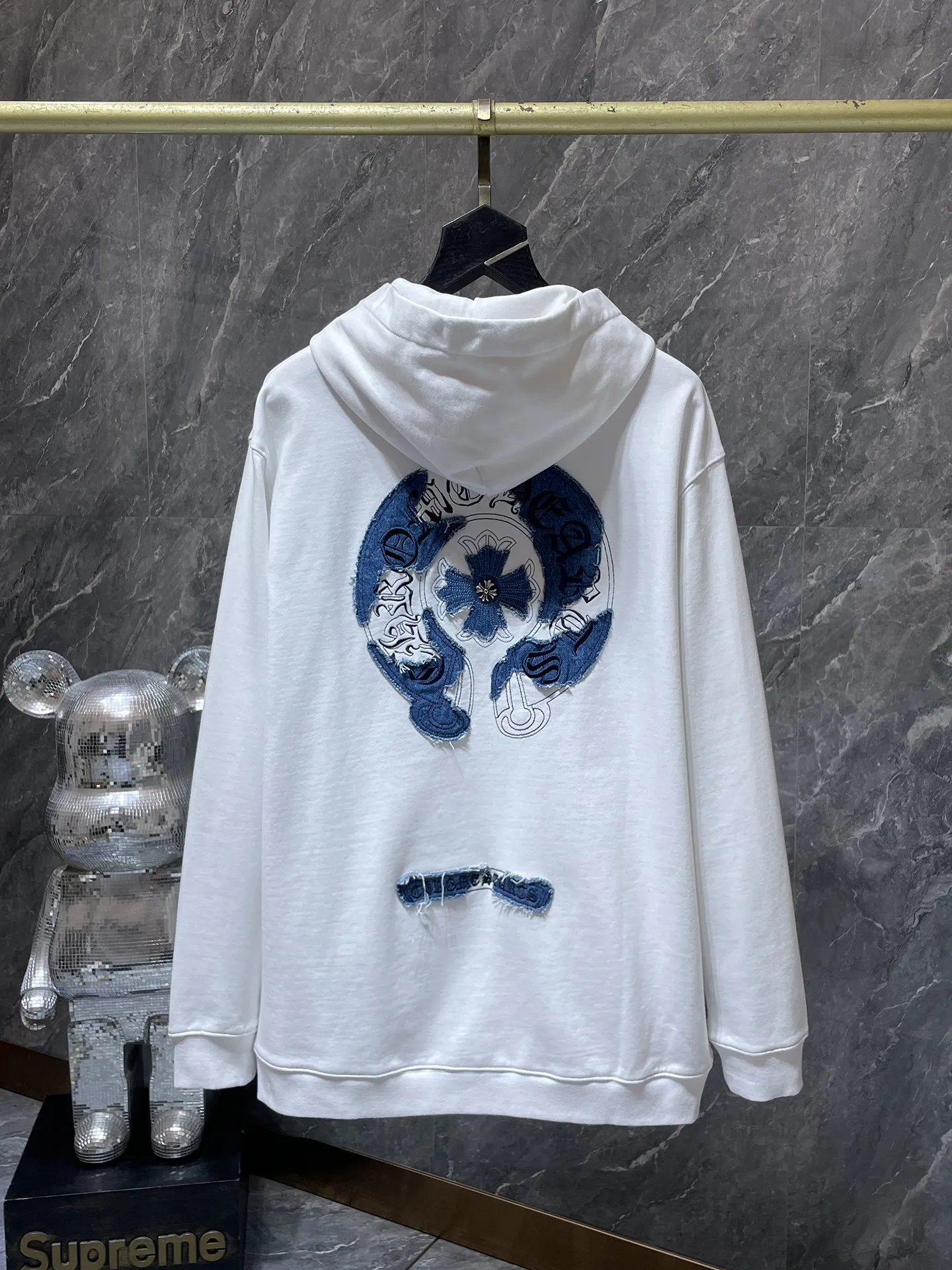 P276 Chrome Hearts Autumn and Winter 2025 Counter Synchronization Chrome Horseshoe Contrast Color Patch Short Sleeves Heavy Industry Pure Hand Cut Patching Embroidery Technology Heavy Industry Embroidery! ! ! Tens of thousands of needles! ! Improved customized version of 1:1 high-gram weight high-quality fabric Recommended color: white black code number: S, M, L, XL
